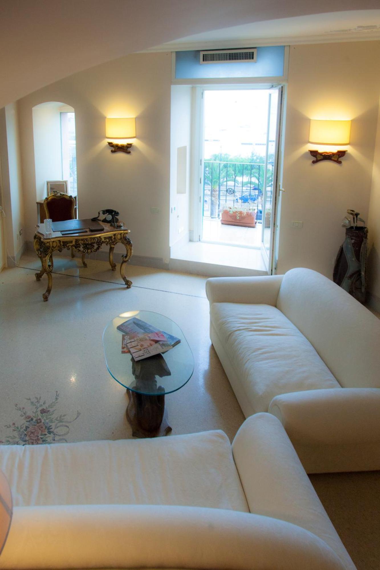 مانفريدونيا La Dolce Vista - B&B Di Charme المظهر الخارجي الصورة