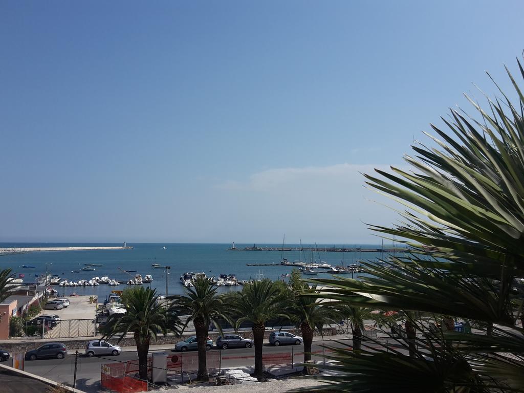 مانفريدونيا La Dolce Vista - B&B Di Charme المظهر الخارجي الصورة