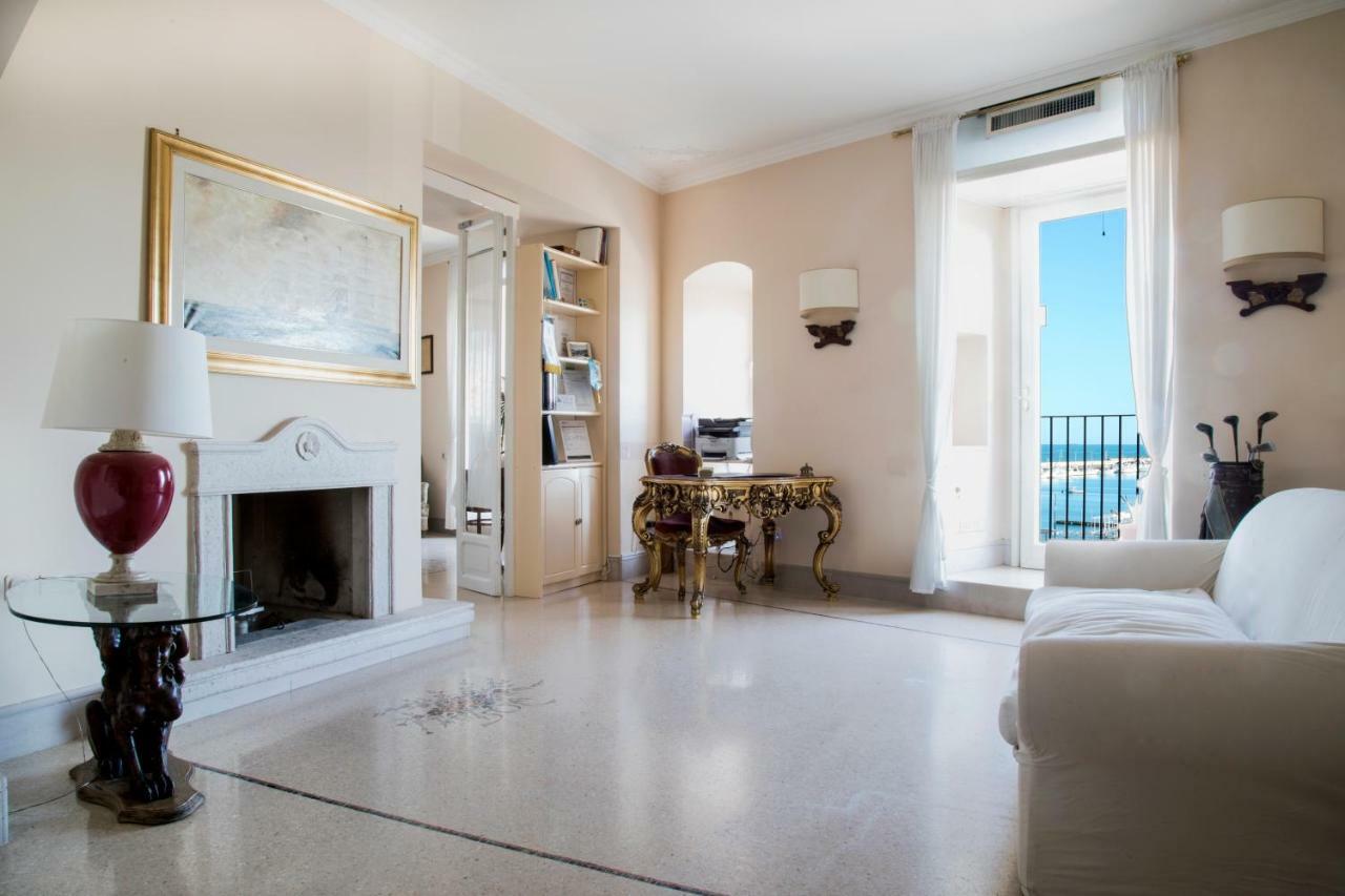 مانفريدونيا La Dolce Vista - B&B Di Charme المظهر الخارجي الصورة