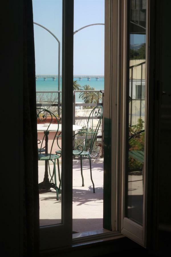 مانفريدونيا La Dolce Vista - B&B Di Charme المظهر الخارجي الصورة