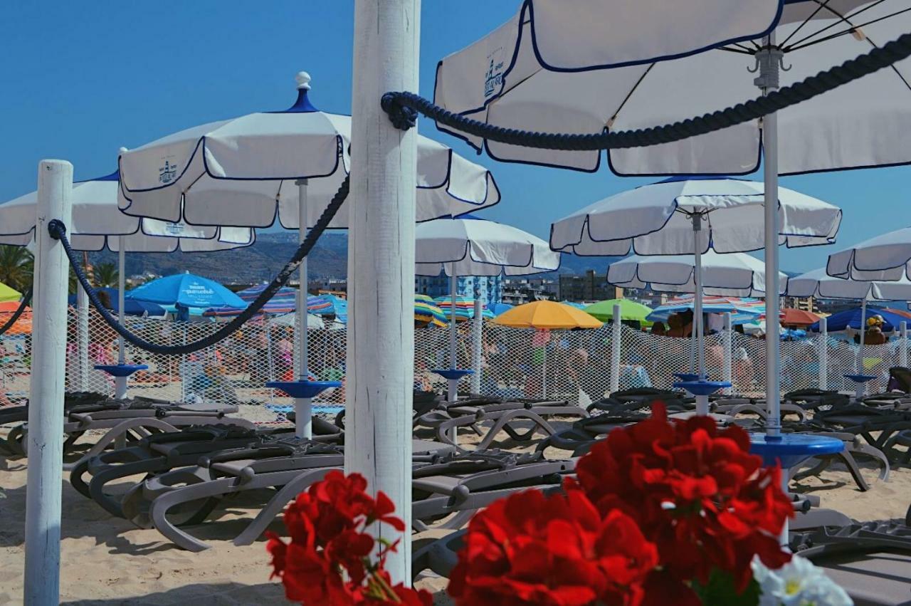 مانفريدونيا La Dolce Vista - B&B Di Charme المظهر الخارجي الصورة